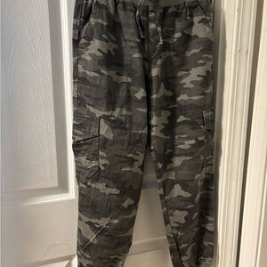 GAP Gray Cargo Pants Relaxed Fit